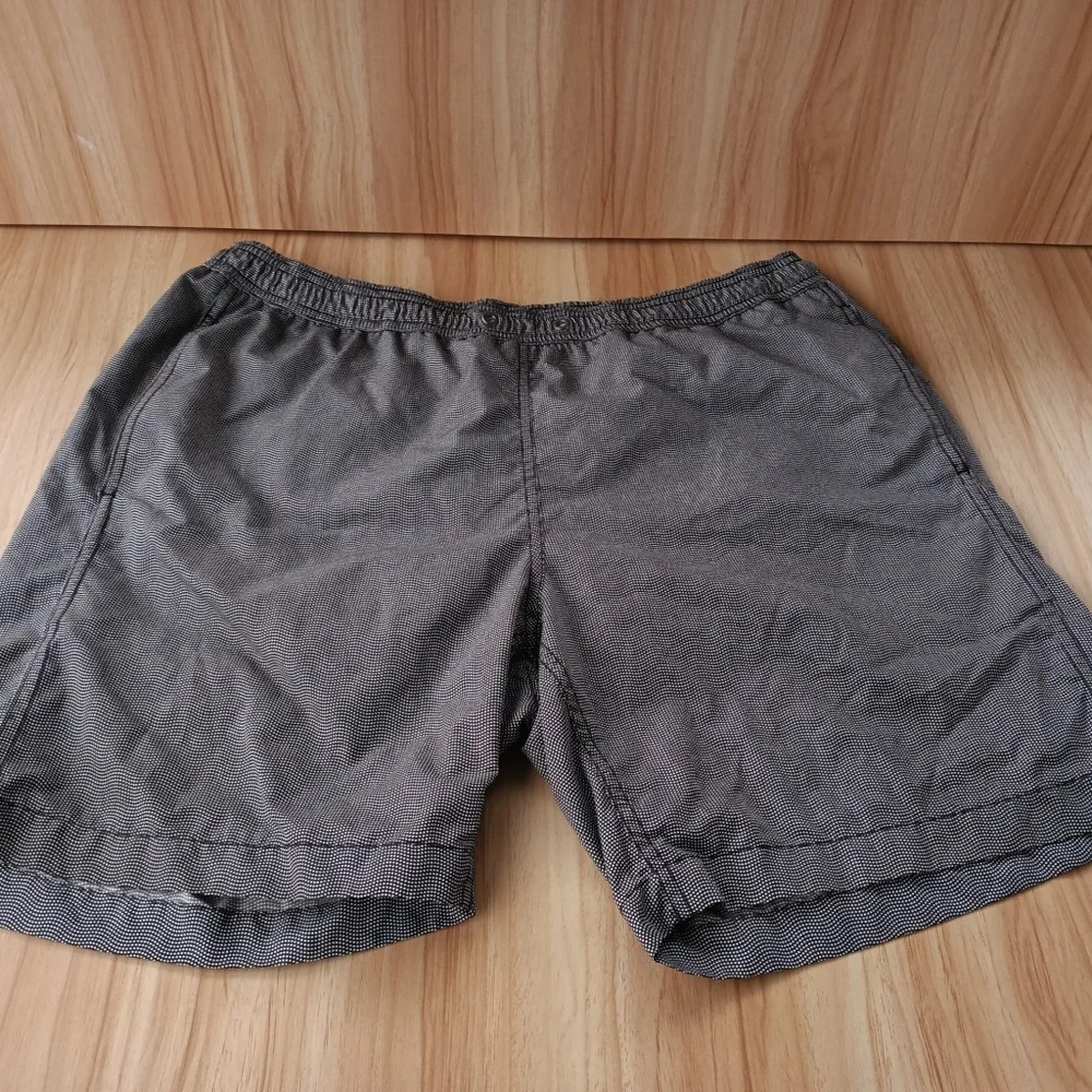 Onia Charles 7" Swim Trunks Bathing Suit Black/White Micro Polka Dots Men Sz XL